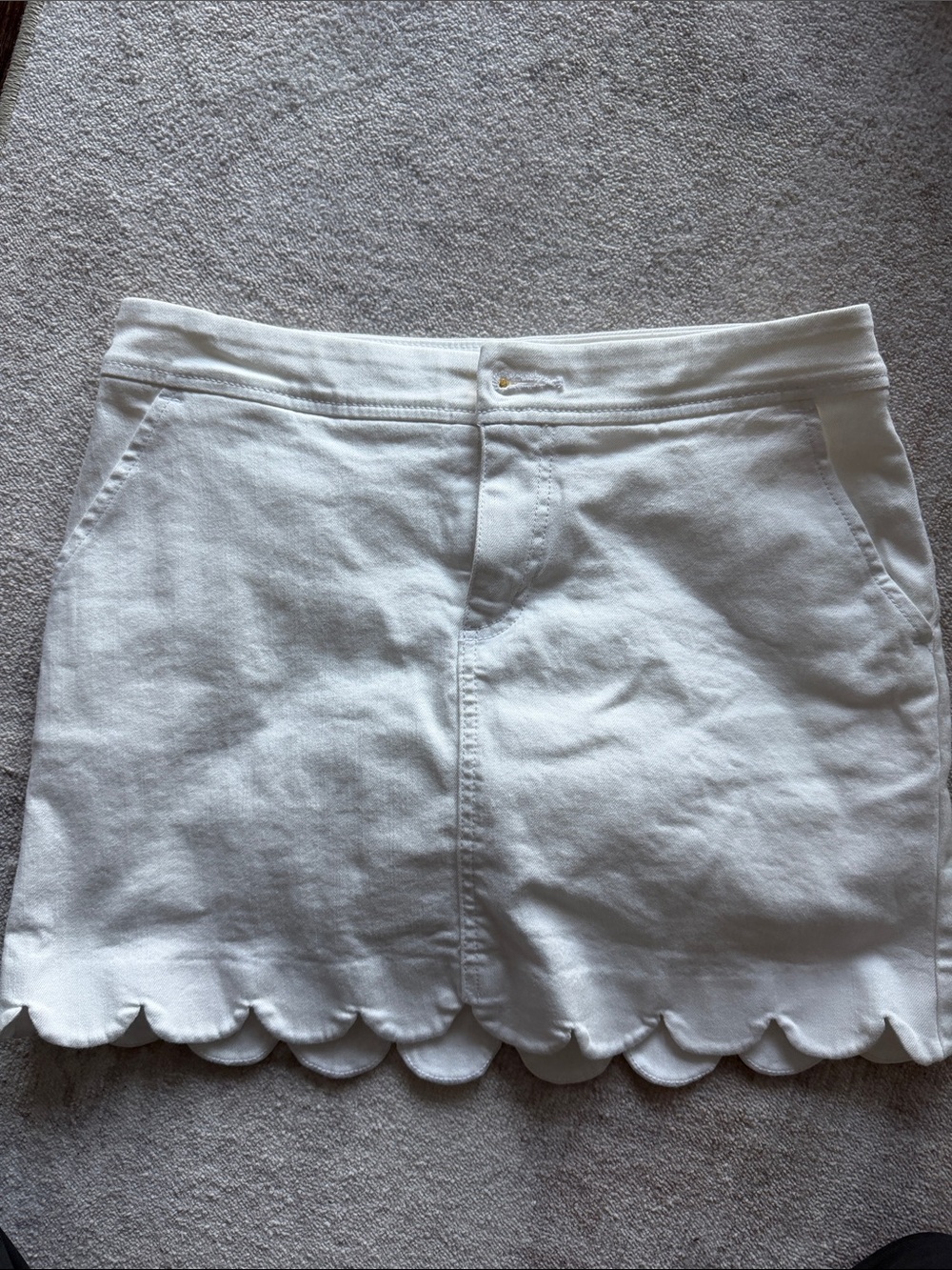 Lilly Pulitzer White Scallop Hem Mini Skirt